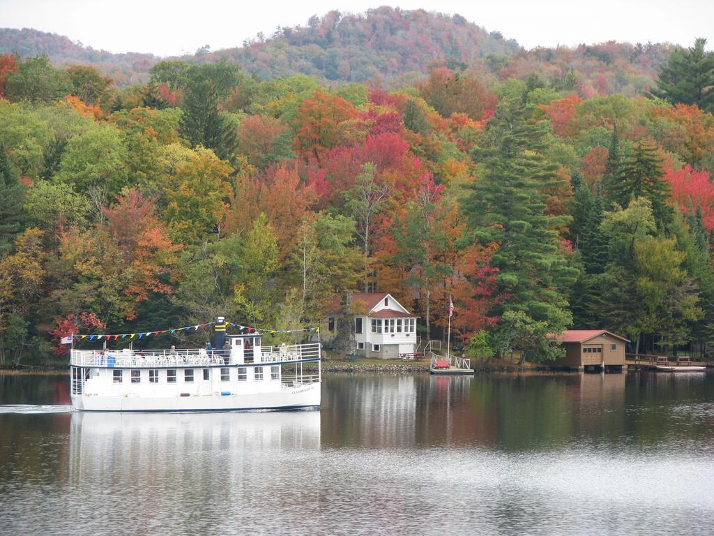 Pine Knoll Hotel Lakeside Lodge & Cabin Old Forge Room photo